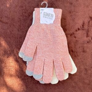 Brand New 2 Pairs Gloves Texting Tips